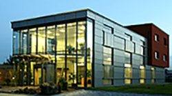 Остекление фасадов